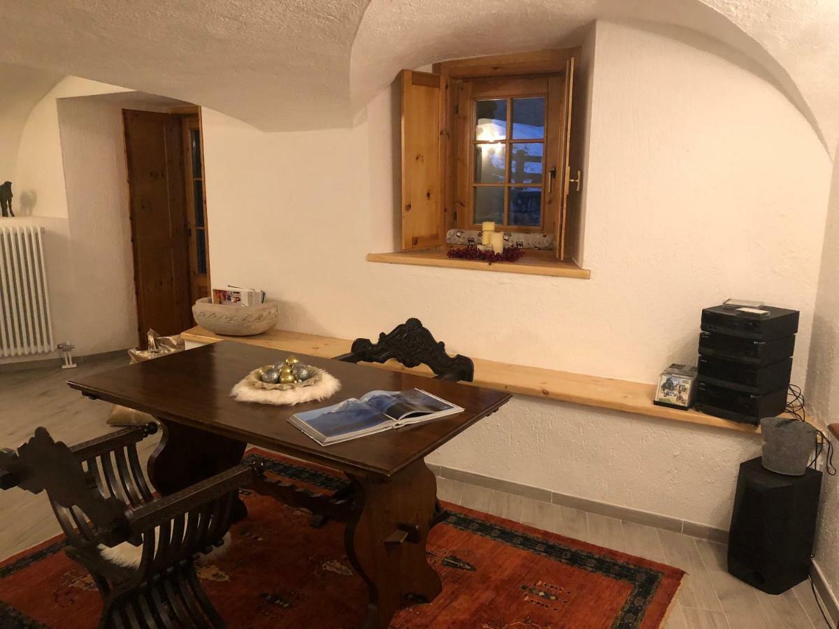 Les Cheminees Leilighet La Thuile Eksteriør bilde